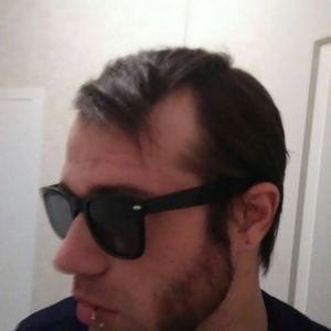 Meet your Posher, Ian